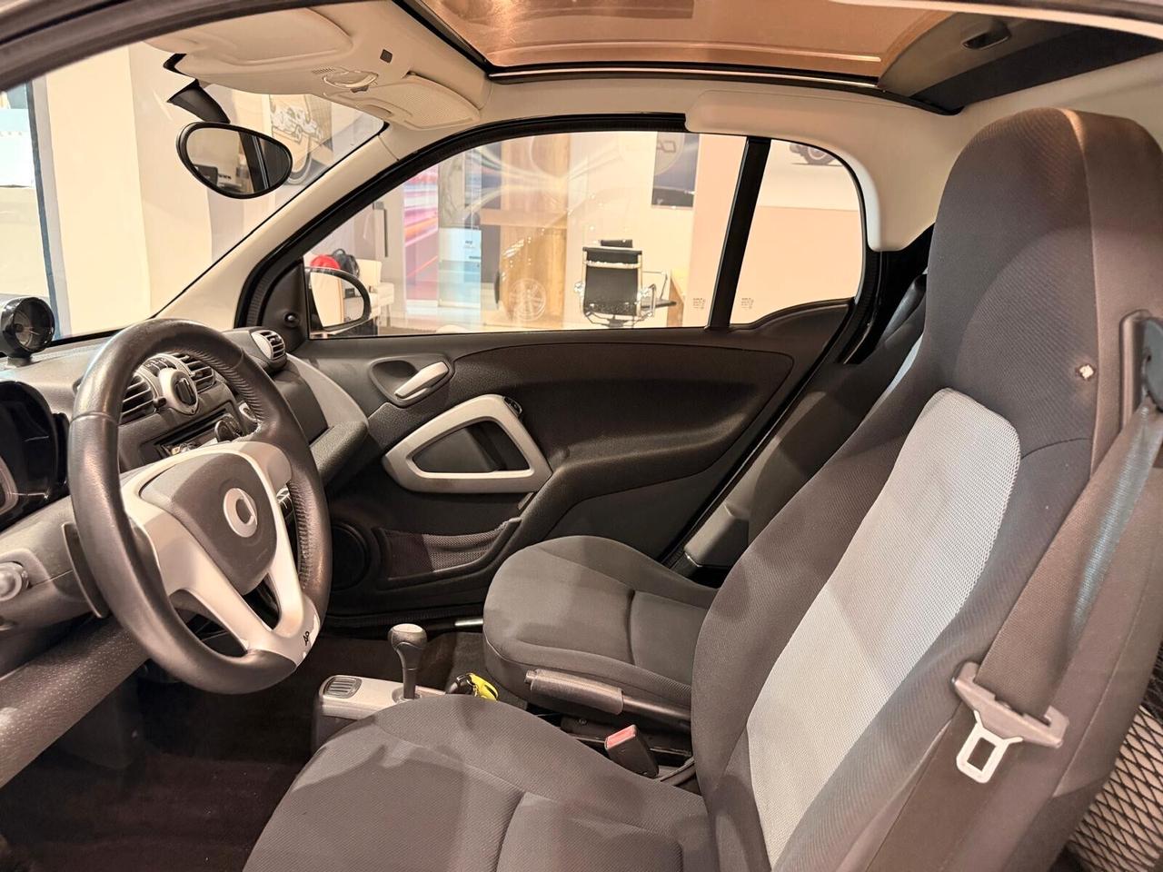 Smart ForTwo 800 40 kW coupé passion cdi