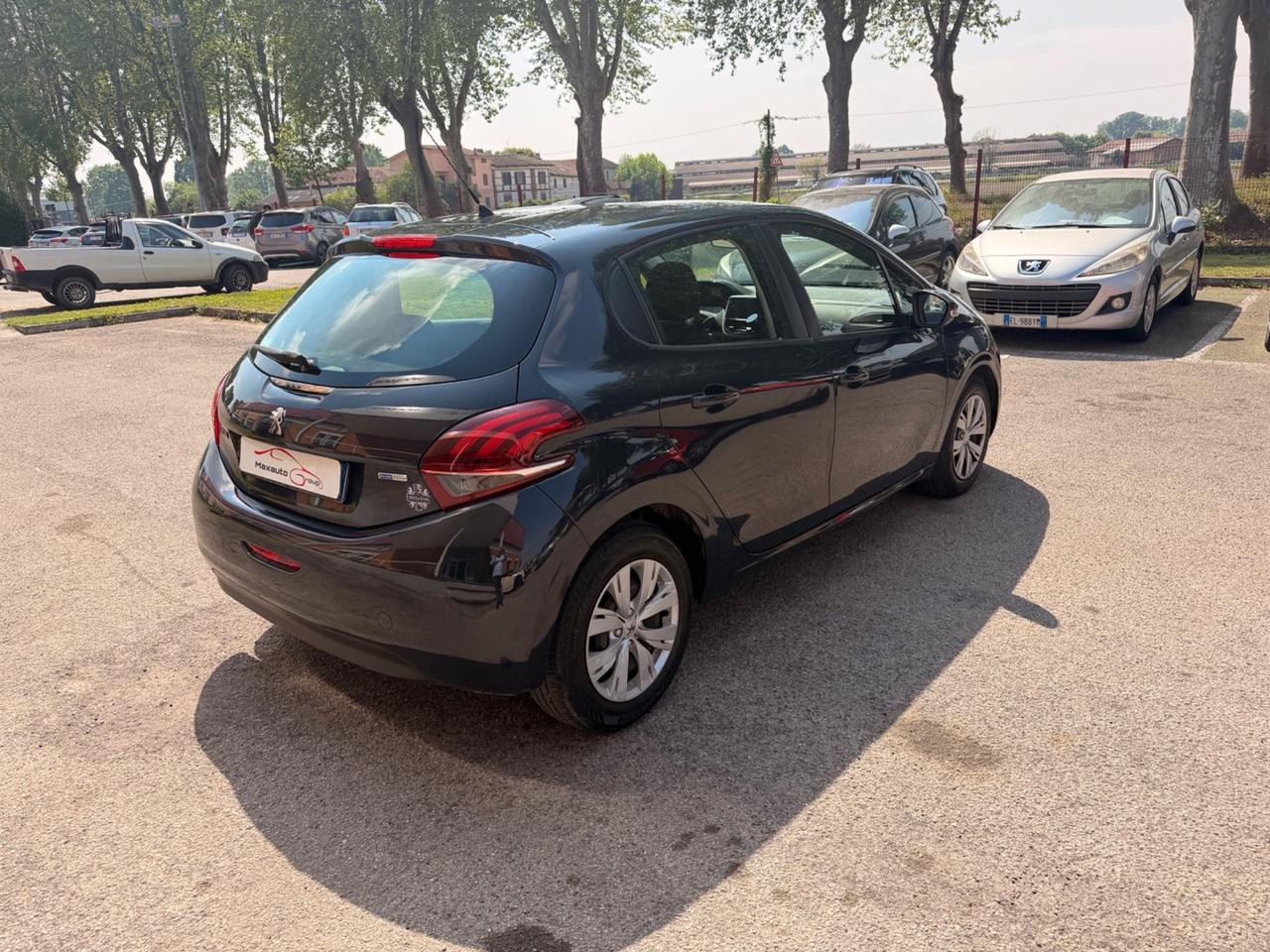 Peugeot 208 PureTech 82 5p. GPL Active