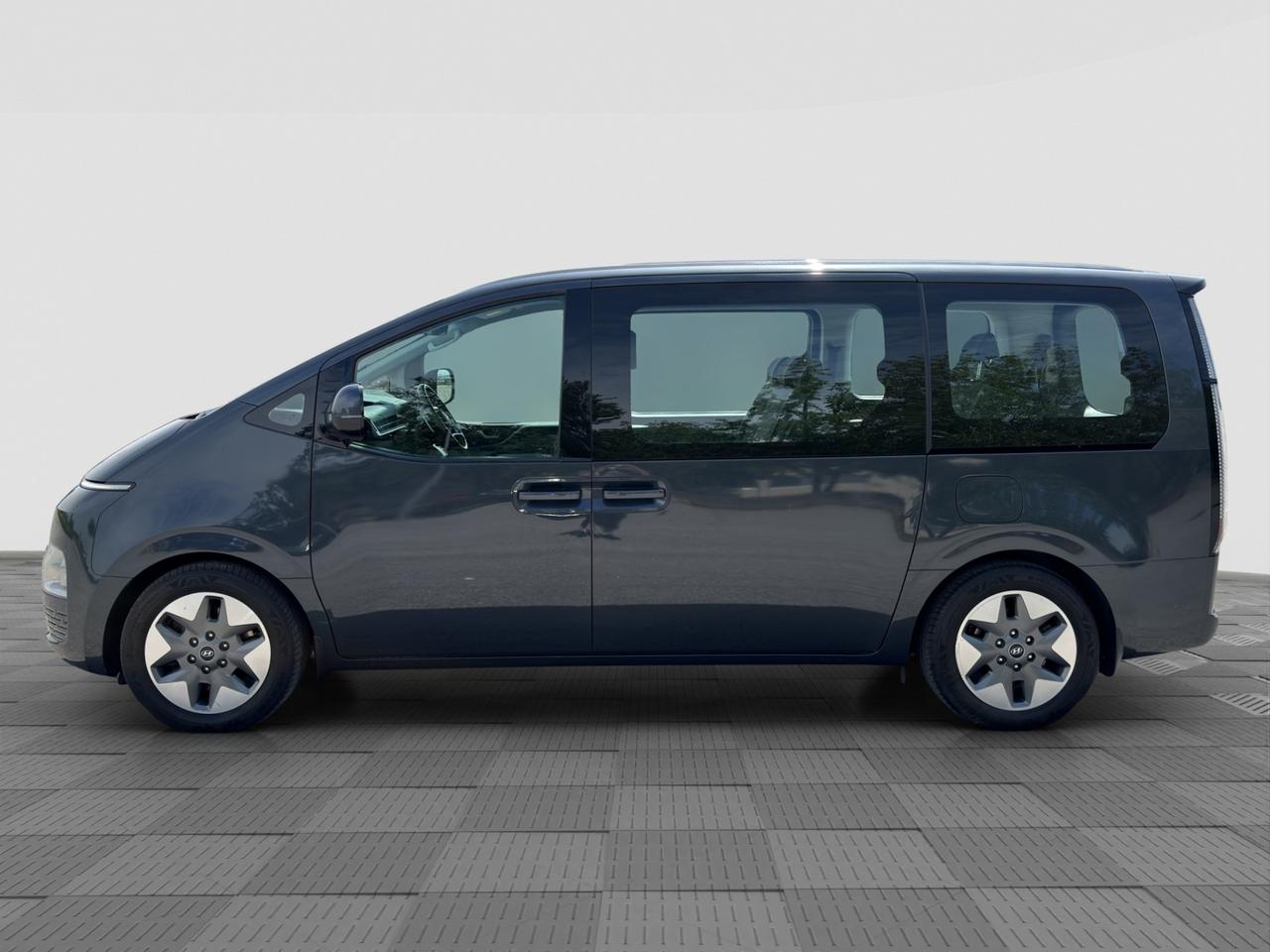 HYUNDAI Staria 2.2 AT AWD 9 posti Wagon