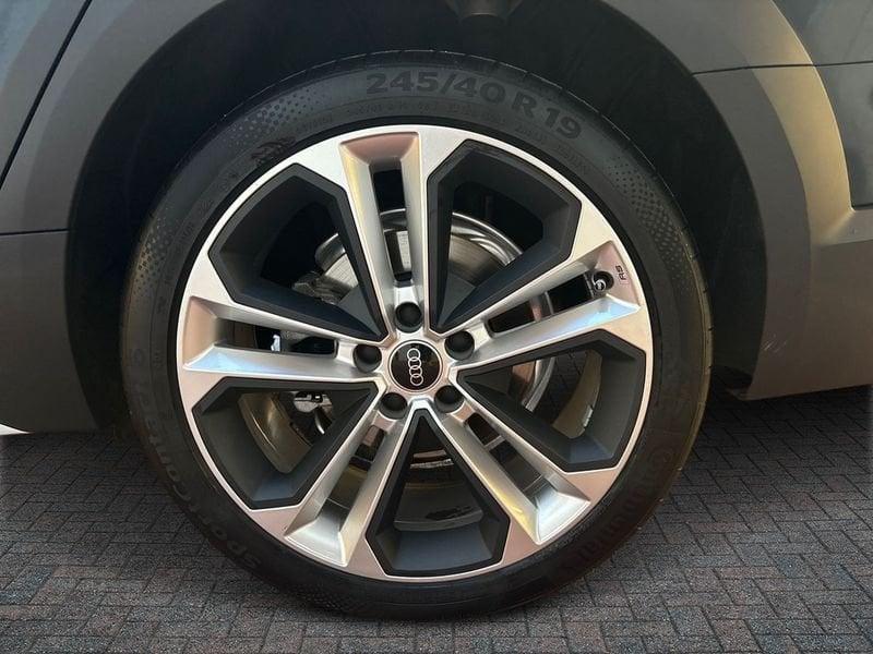 Audi A4 allroad 40 2.0 tdi mhev Identity Contrast quattro 204cv s-tronic