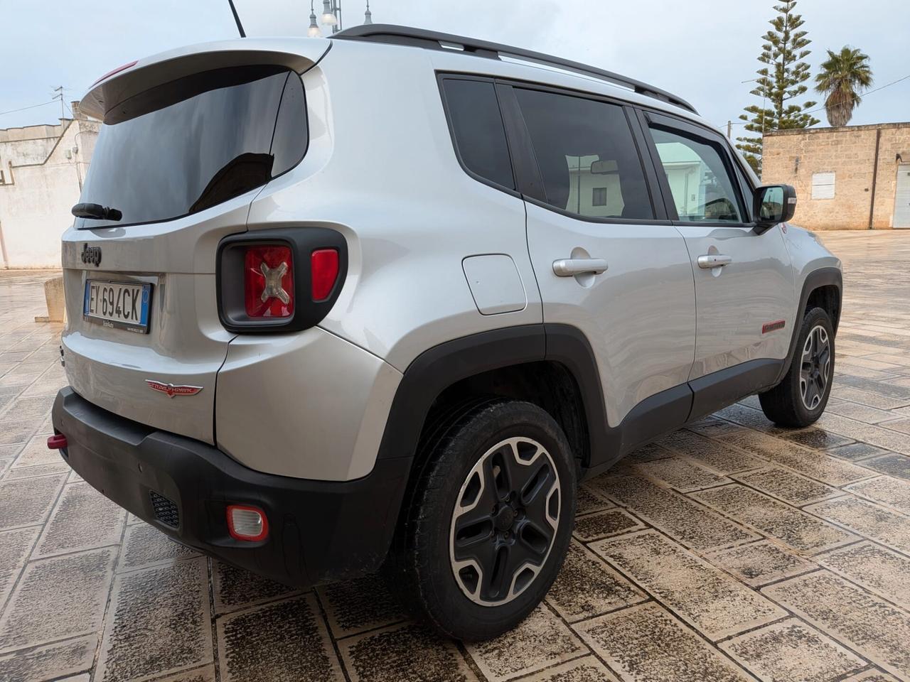 Jeep Renegade 2.0 Mjt 170CV 4WD Active Drive Low Trailhawk