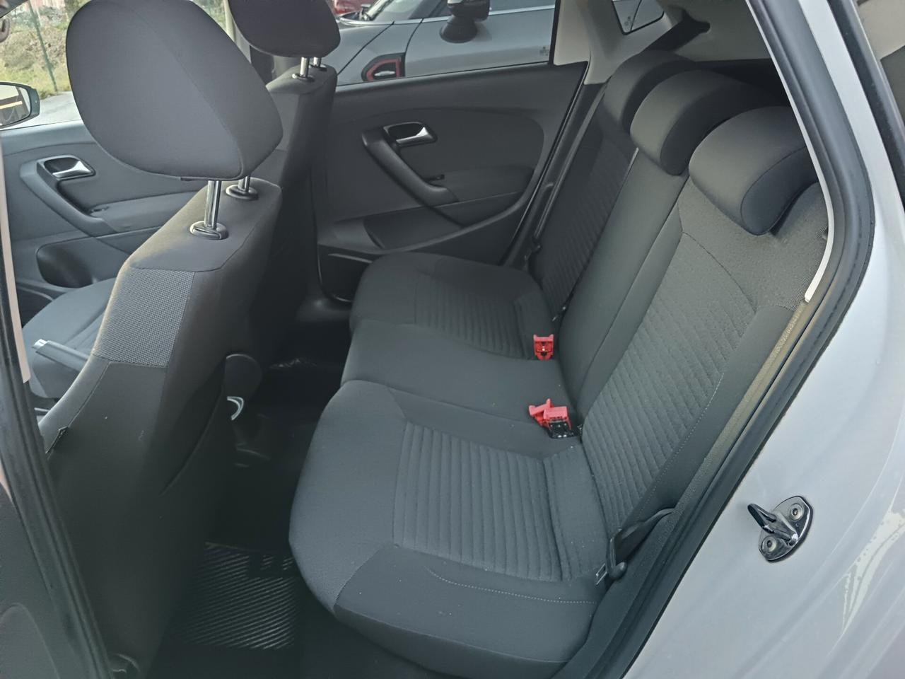 Volkswagen Polo 1.2 TDI 75CV 5 PORTE NEOPATENTATI