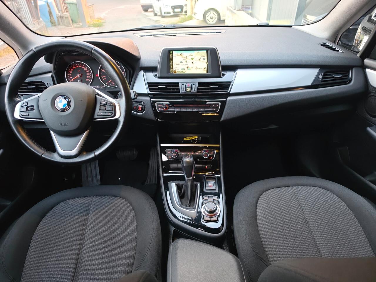 Bmw 216 216d Active Tourer Advantage Steptronic Led
