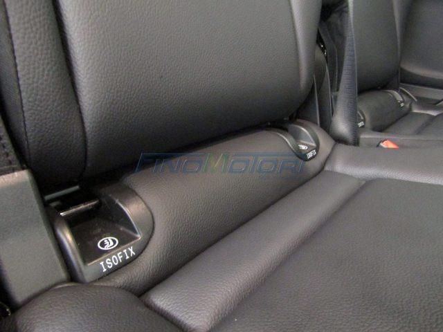MERCEDES-BENZ Vito Tourer 2.0 119 CDI 190 CV Pro Long 4MATIC 8 POSTI