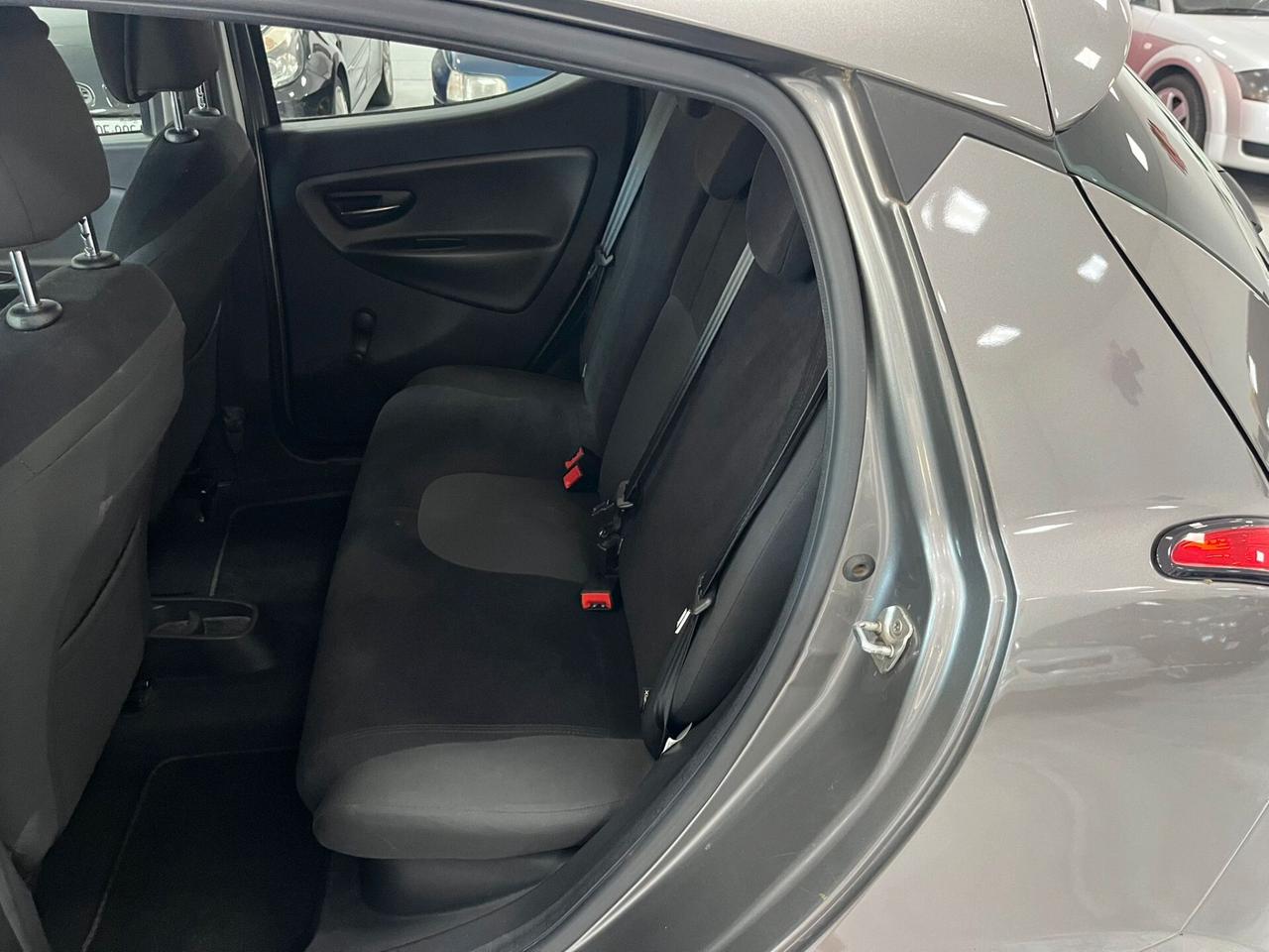 Lancia Ypsilon 1.3 mjt
