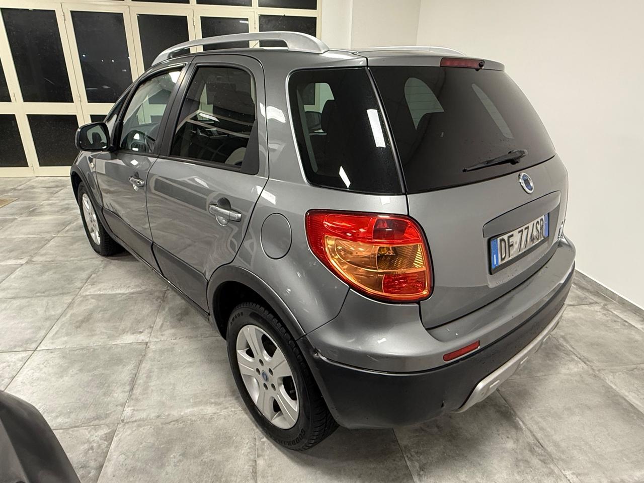 Fiat Sedici 1.9 MJT 4x4 Emotion