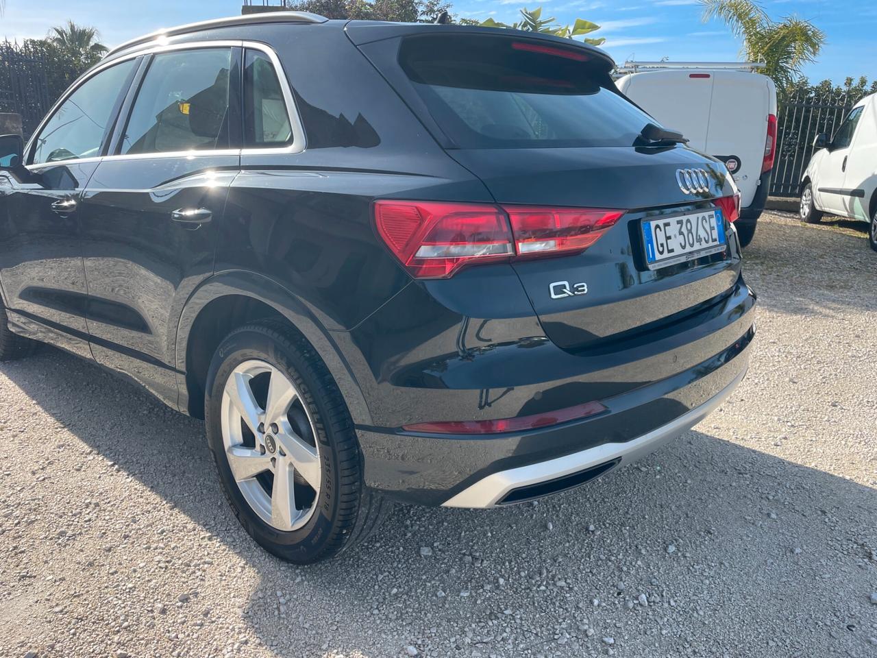 Audi Q3 35 TDI S tronic Business Advanced