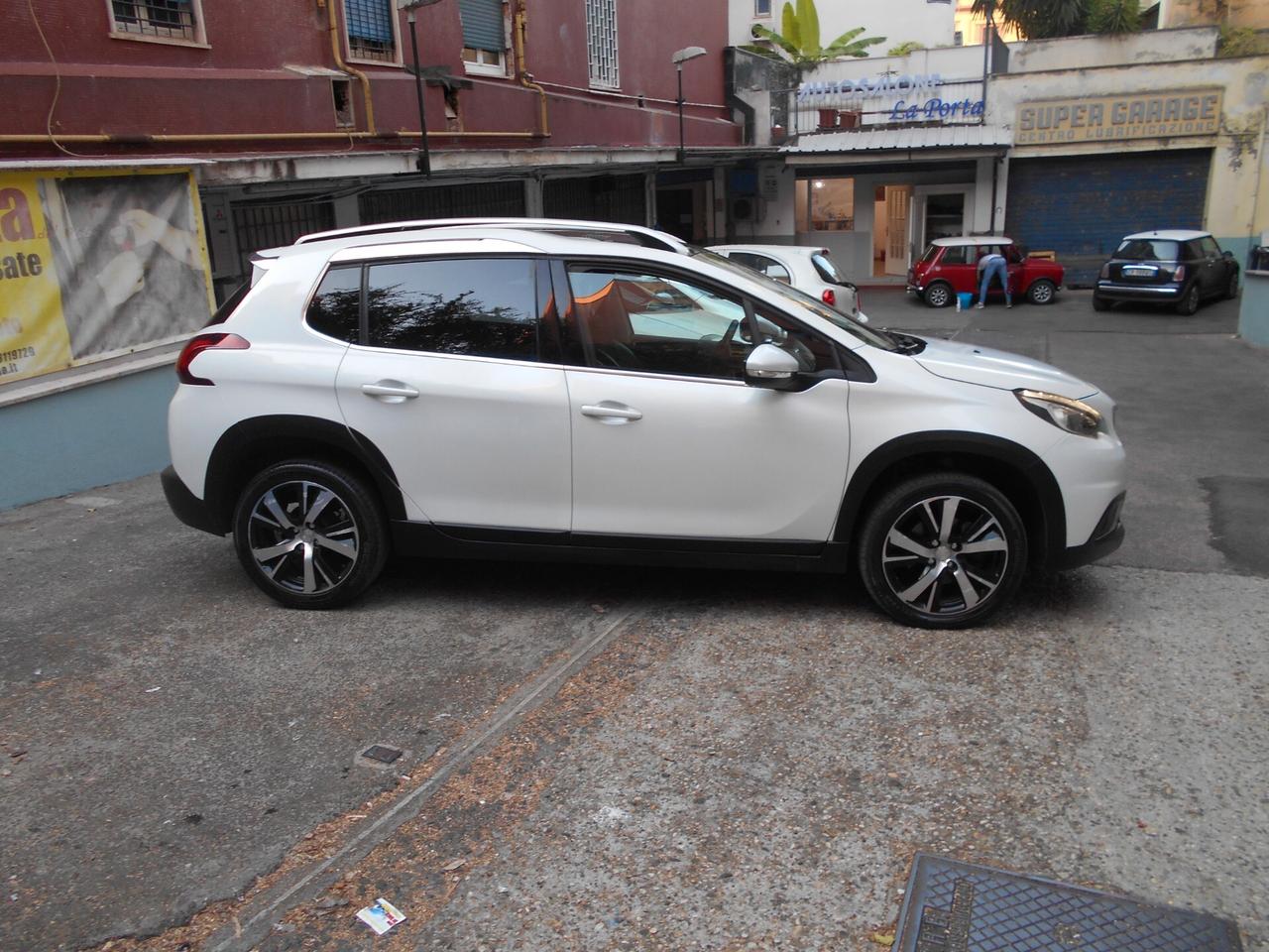Peugeot 2008 BlueHDi 120 S&S Allure