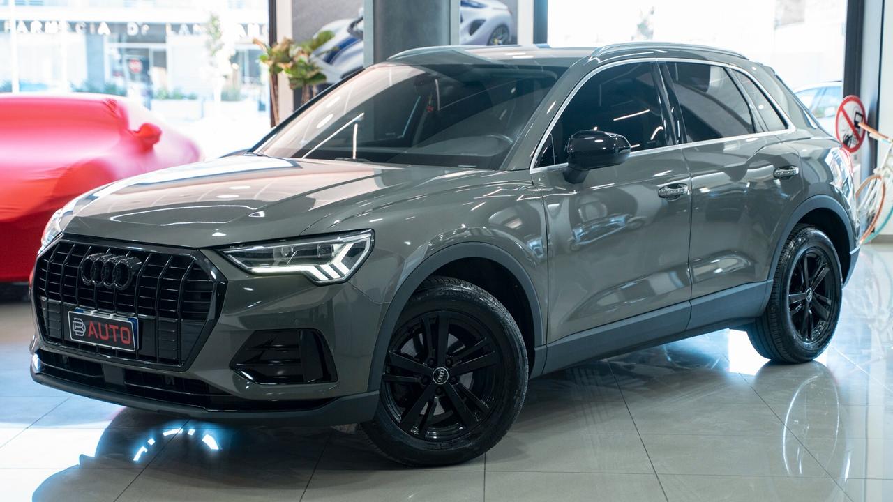 Audi Q3 35 2.0 TDI S TRONIC SPORT XENO NAVI FULL OPTIONAL
