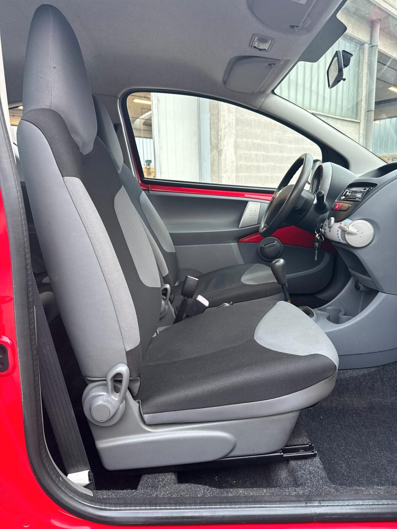 Peugeot 107 1.0 50kW Benz *78.000 km UNICO proprietario*