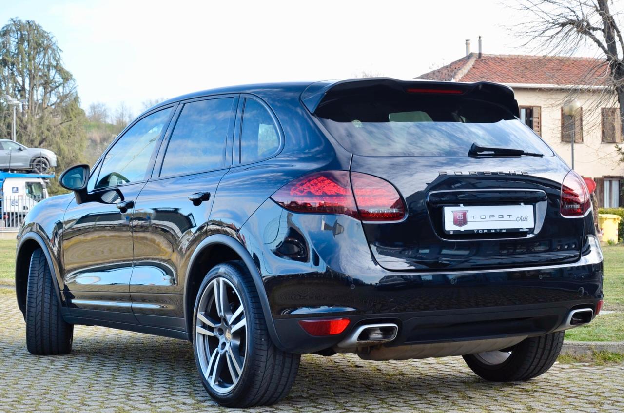 PORSCHE CAYENNE 3.0 V6 TDI 245cv TIPTRONIC, SERVICE BOOK PRESENTE, UFF ITALIANA, PELLE TOTALE, 21″, PERMUTE