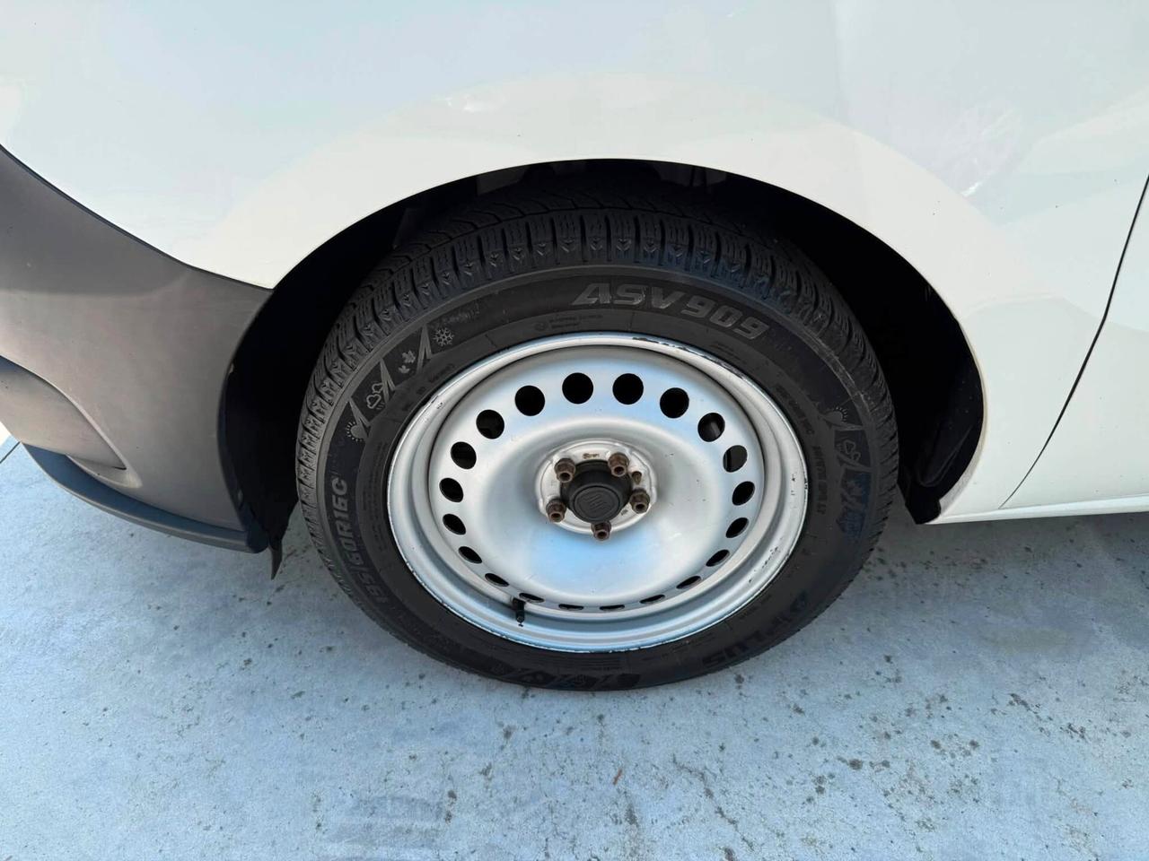 Fiat Doblò 1.6 MJT 120CV -3 POSTI- Iva Inclusa
