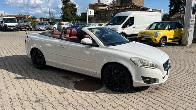 VOLVO C70 D3 Momentum ** SOLO 132.000 KM **