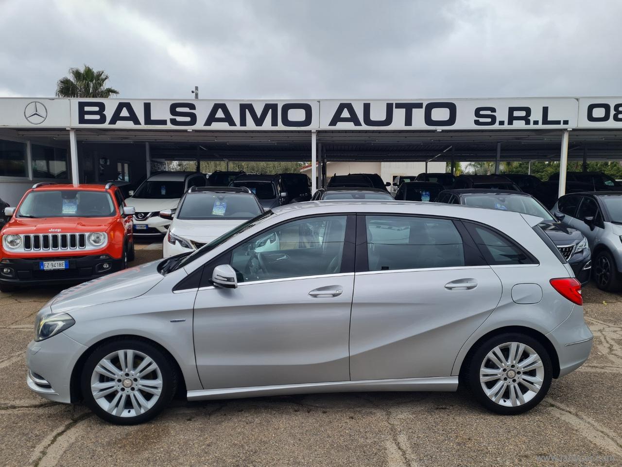 MERCEDES-BENZ B 180 BlueEFFICIENCY Premium