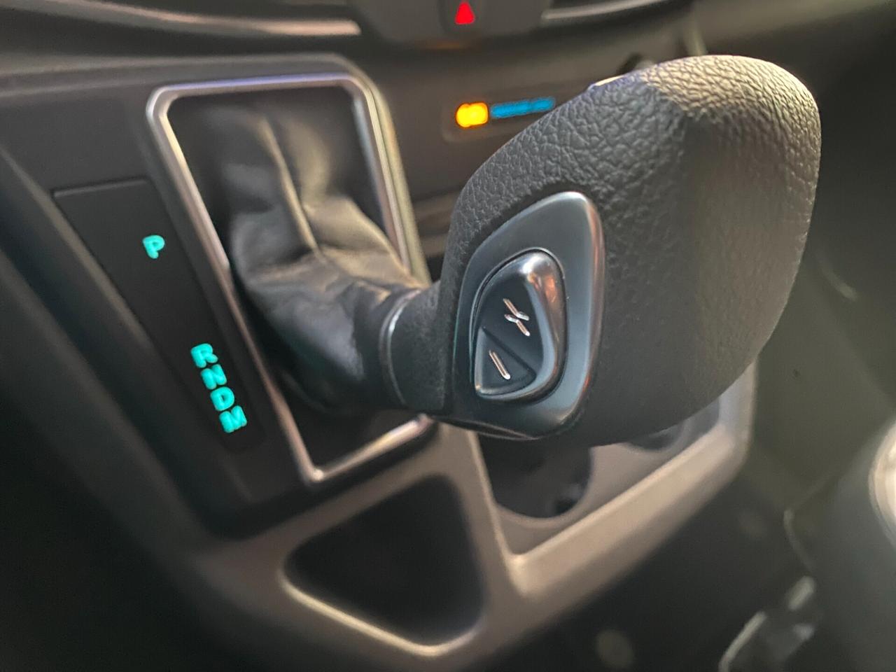 FORD TOURNEO CUSTOM 320 2.0 EcoBlue 130CV Aut. PC