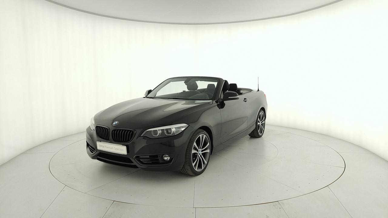 BMW 218i Cabrio Advantage auto my19