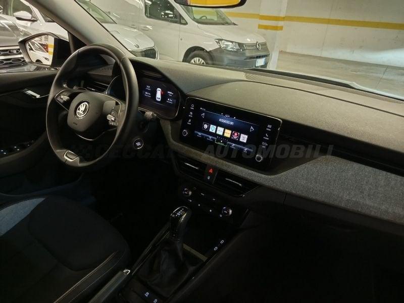 Skoda Kamiq 2024 1.0 tsi Black Dots 115cv dsg