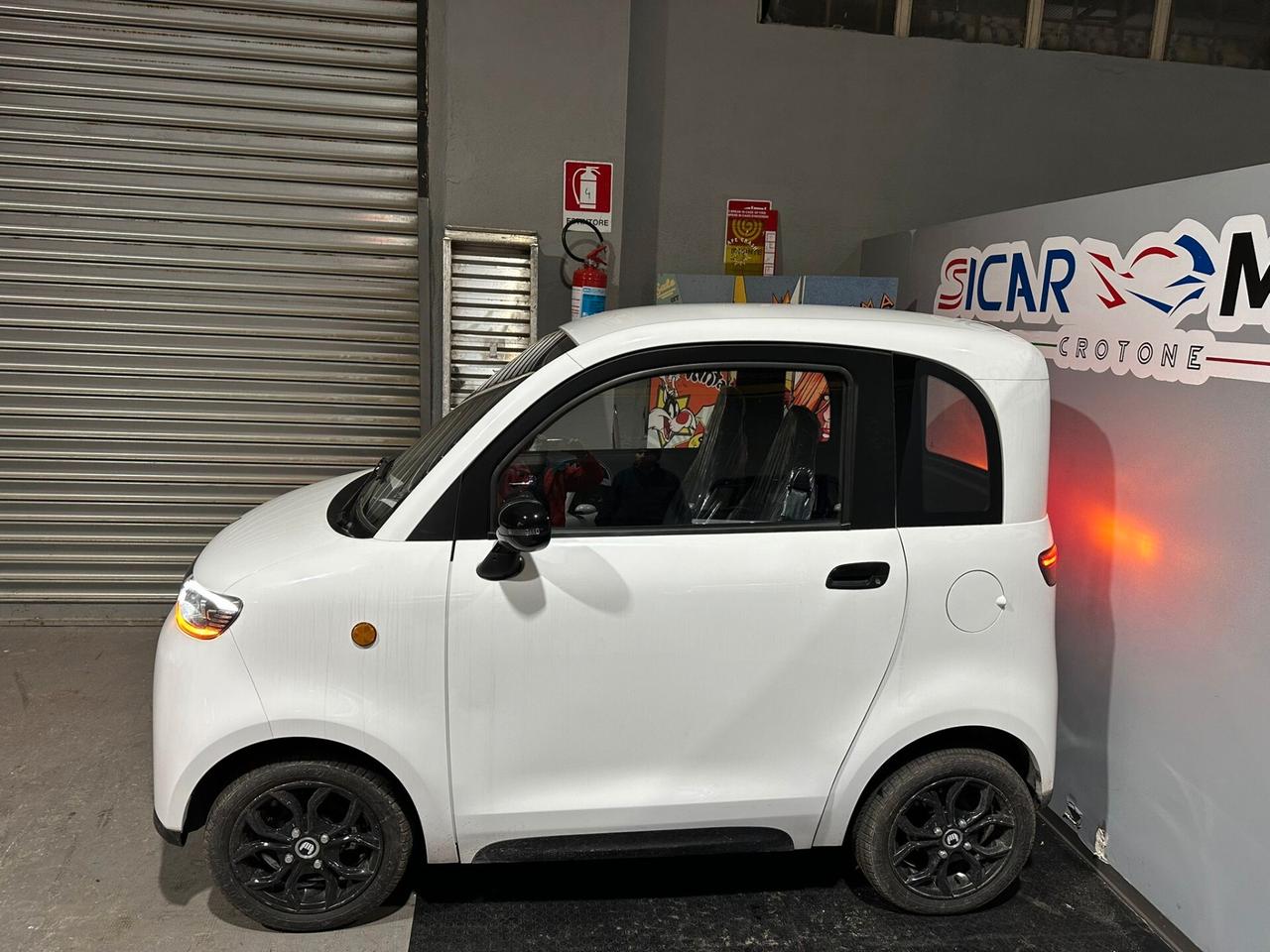 DESNER A05 MICROCAR ELETTRICA