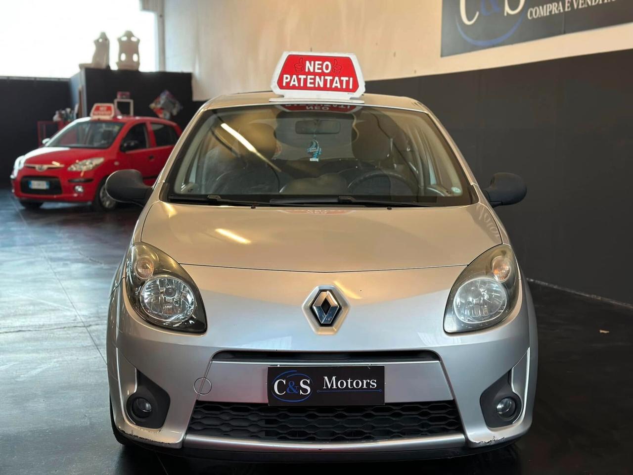 Renault Twingo 1.2 16V NEOPATENTATI