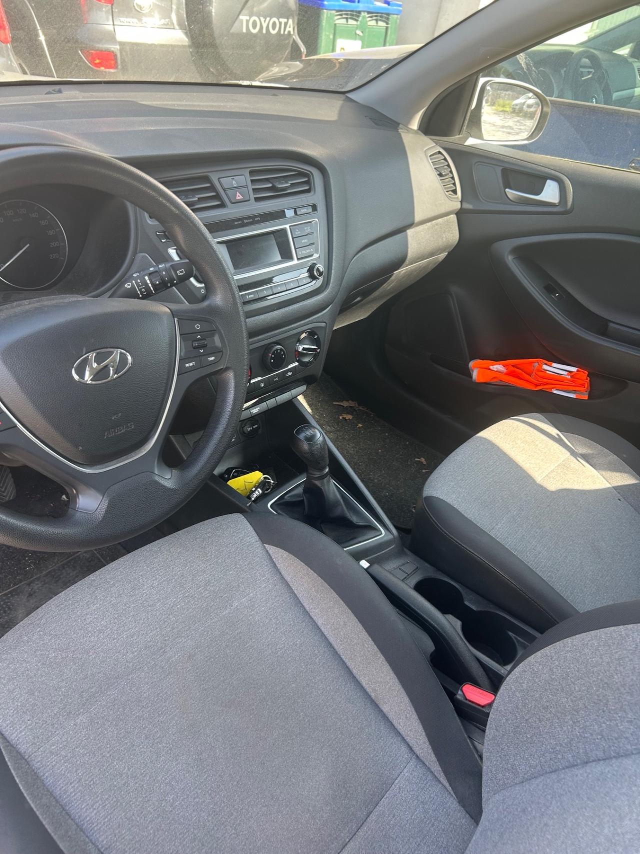 Hyundai i20 1.2 5 porte Econext Classic