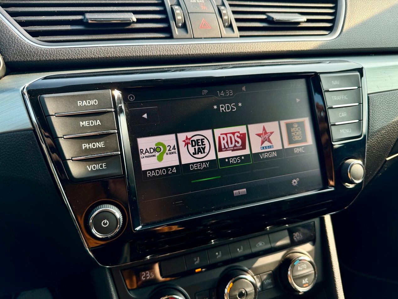 Skoda Superb Wagon Superb wagon 1.6 tdi Ambition