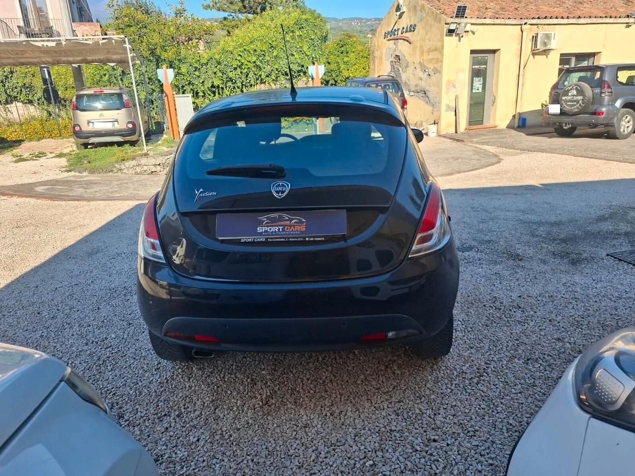 Lancia Ypsilon 1.2 69 CV 5 porte Platinum