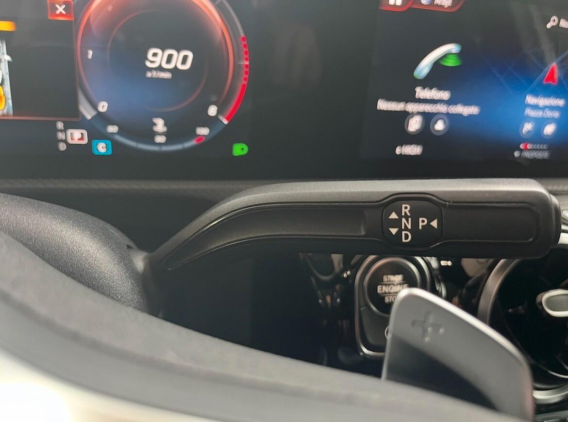 MERCEDES CLASSE A 1.6 TDI 116CV Sport Extra Cambio automatico Navi Cerchi AMG Pelle Alcantara allestimento AMG OK NEOPATENTATI