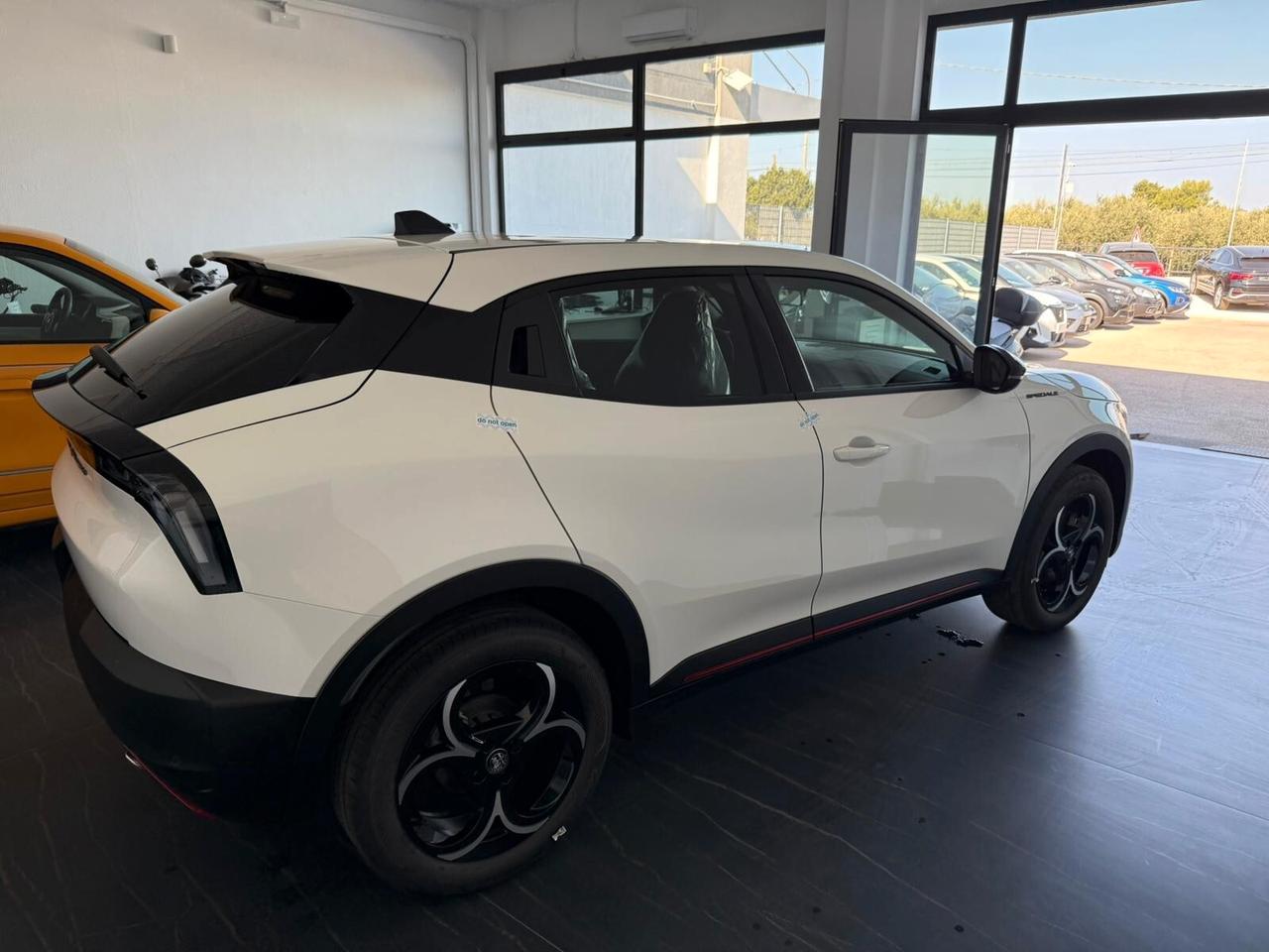 Alfa Romeo Junior 1.2 136 CV Hybrid eDCT6 Speciale