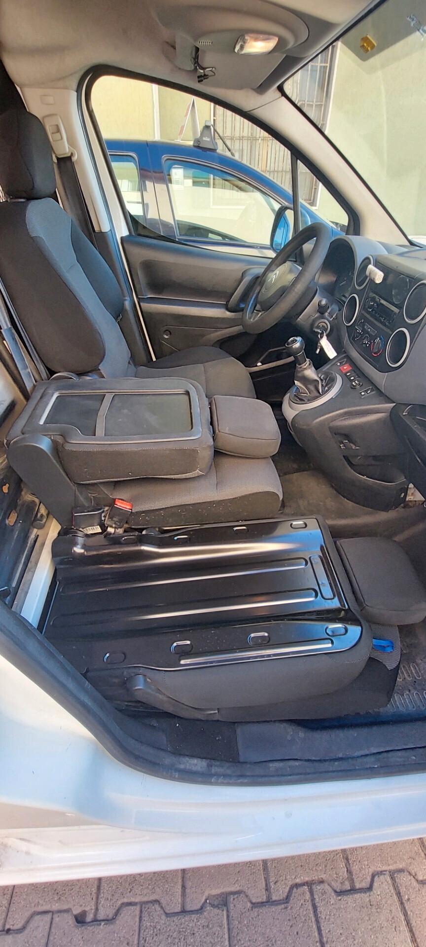 BERLINGO 1,6 DIESEL 75 CV TELEFONO BLUETOOTH 3 POSTI PORTA LATERALE IMPECCABILE