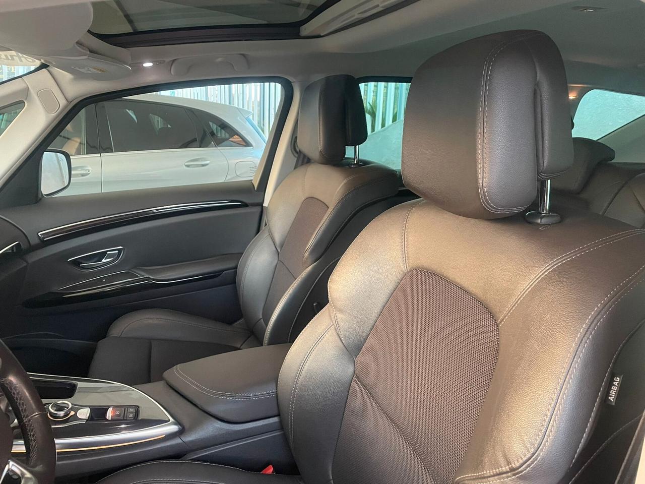 Renault Espace dCi 160CV EDC Energy Initiale Paris 4Control