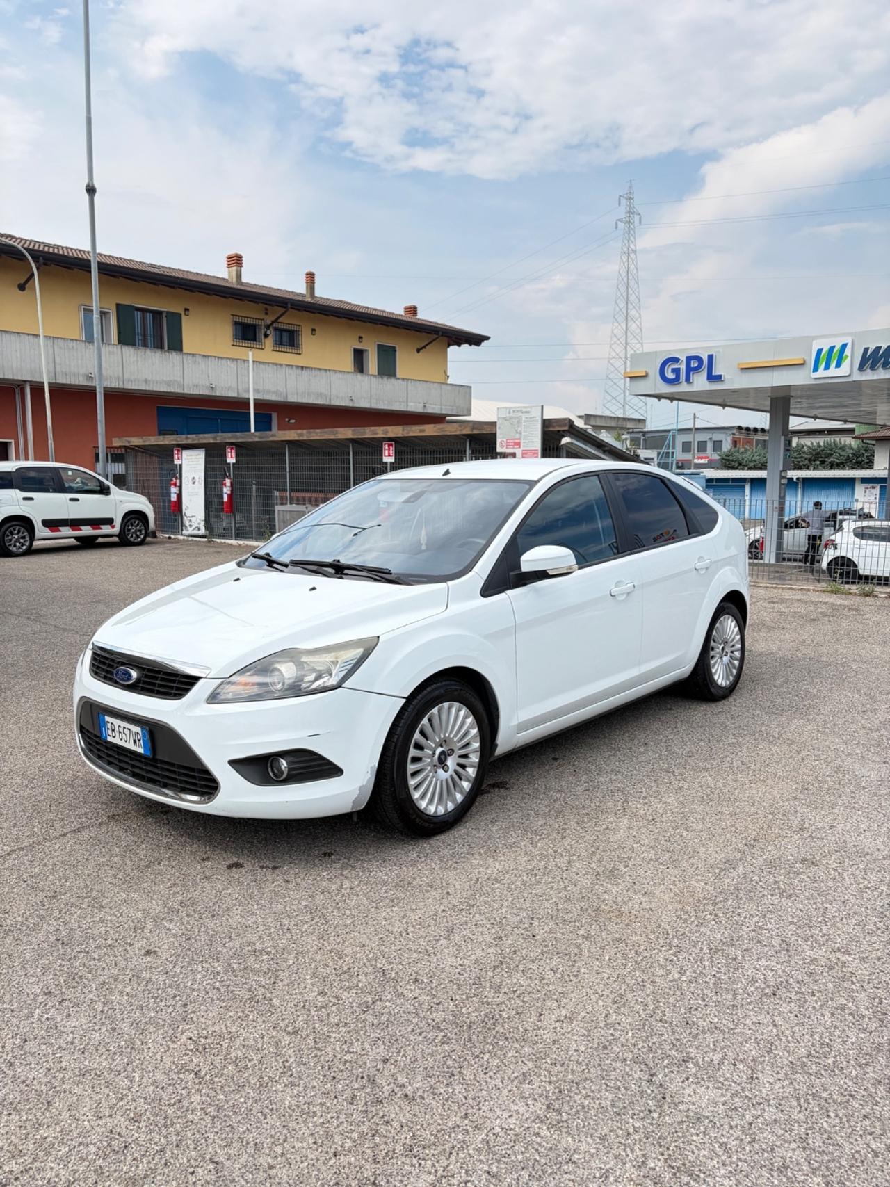 Ford Focus 2.0 (145CV) 5p. Benzina- Metano