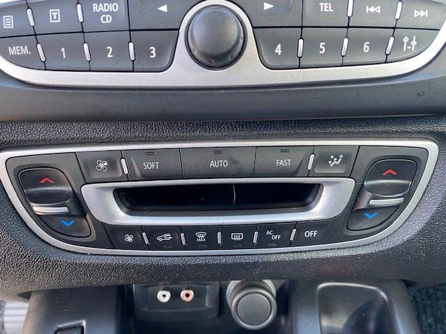 RENAULT Scenic 1.9 dCi 130CV "7 POSTI"