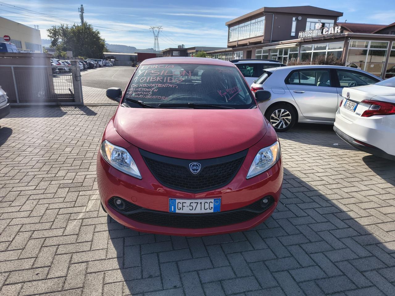 Lancia Ypsilon 1.0 Hybrid 5 PORTE * OK NEOPATENTATI