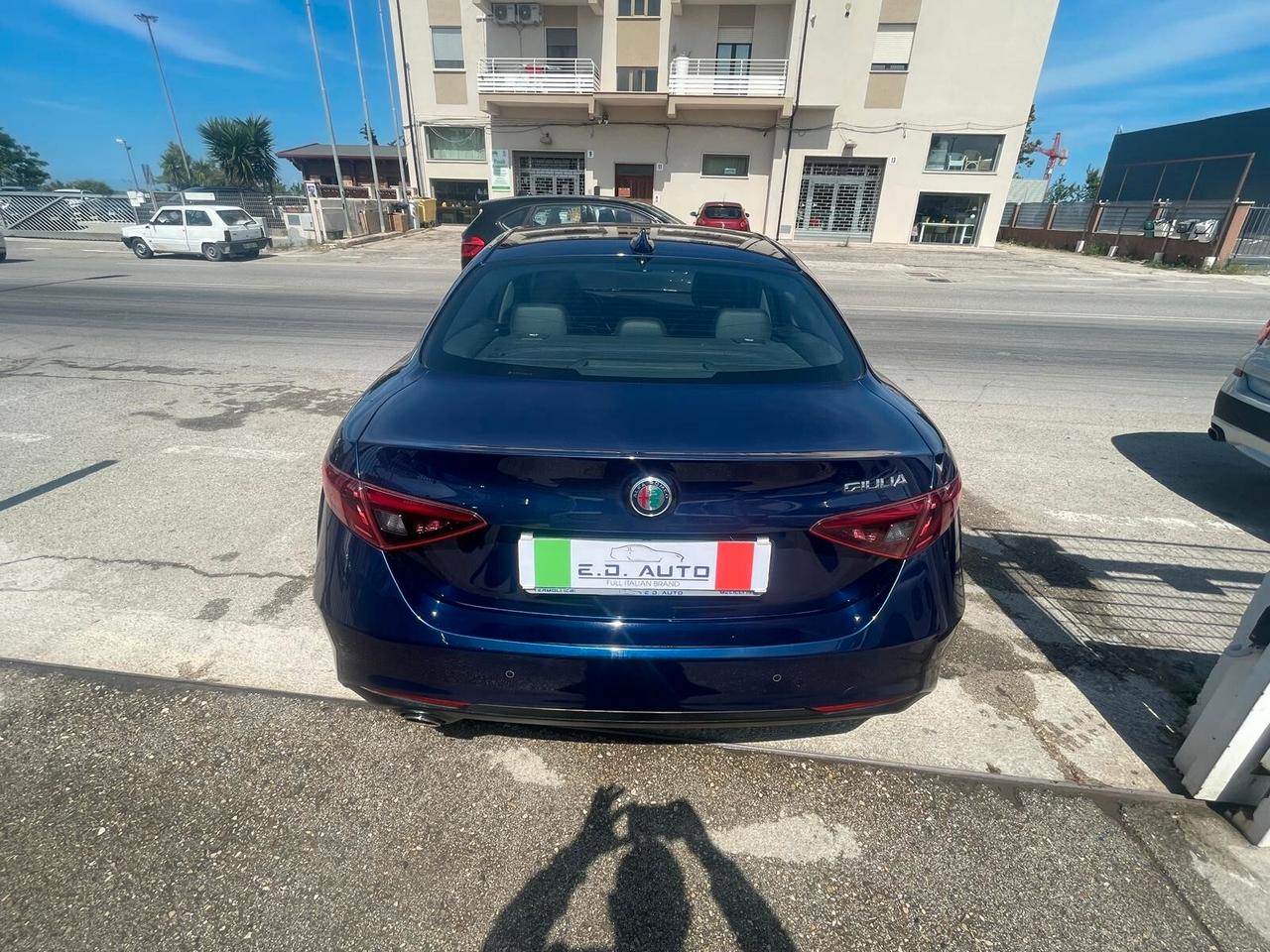 Alfa Romeo Giulia 2.2 Turbodiesel 160 CV AT8 Executive