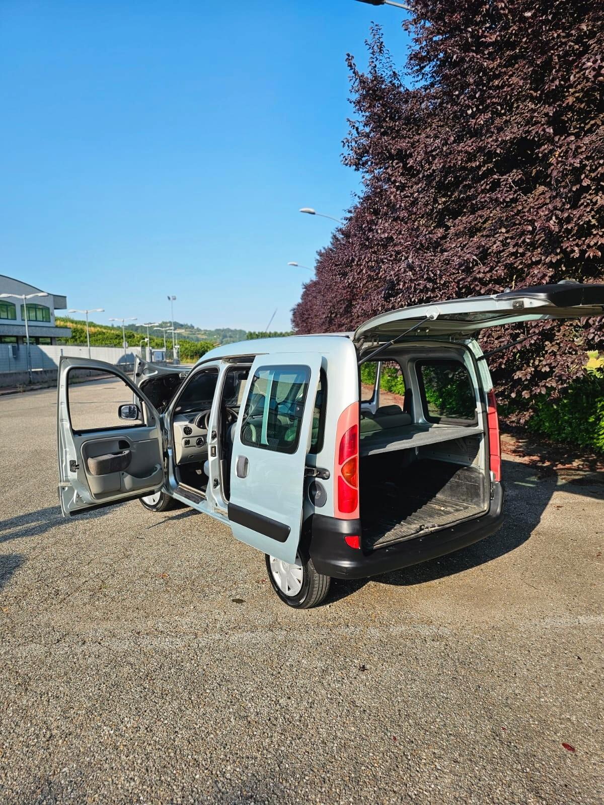 Renault Kangoo 1.5 dCi 65CV cat 5 porte Privilège