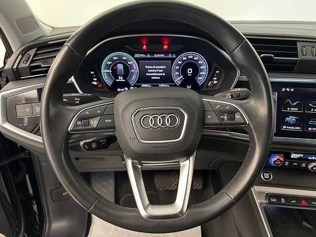 Audi Q3 SPB 45 TFSI e S tronic Business Plus