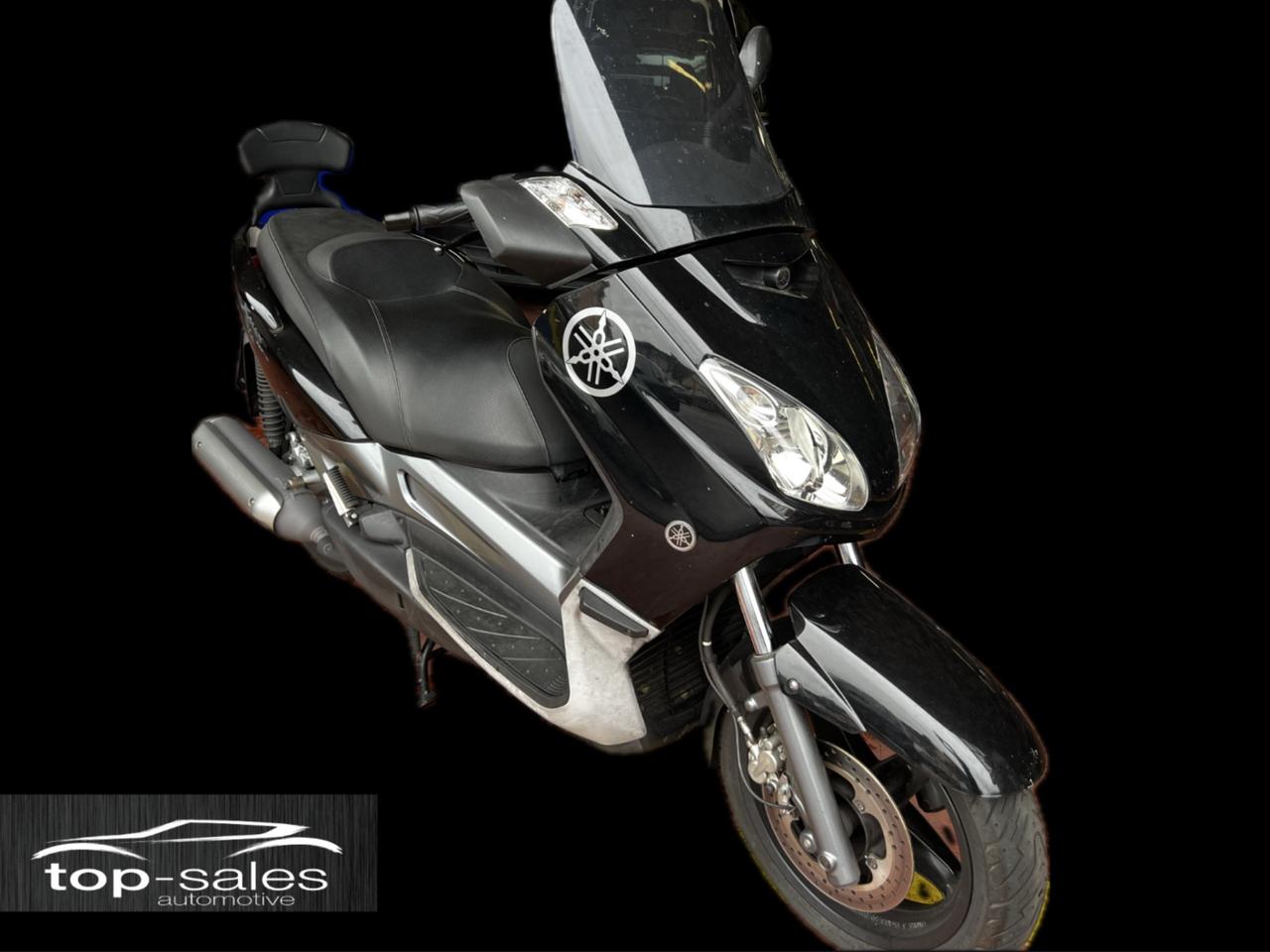 Yamaha X-Max 250 Perfetta