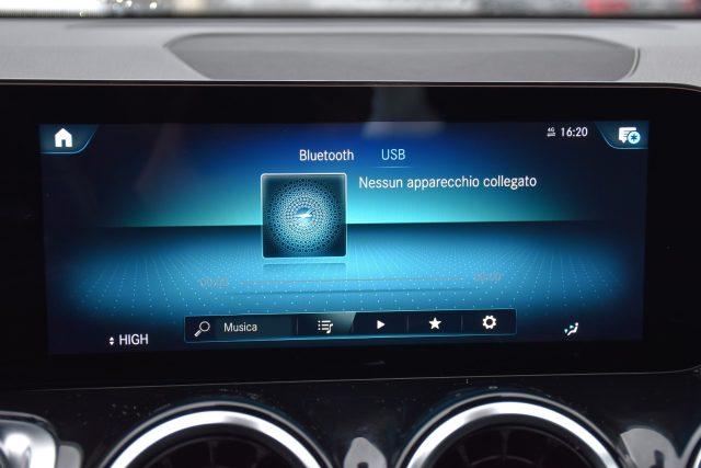 MERCEDES-BENZ GLB 180 d Automatic Business Extra *PELLE, NAVIGATORE*