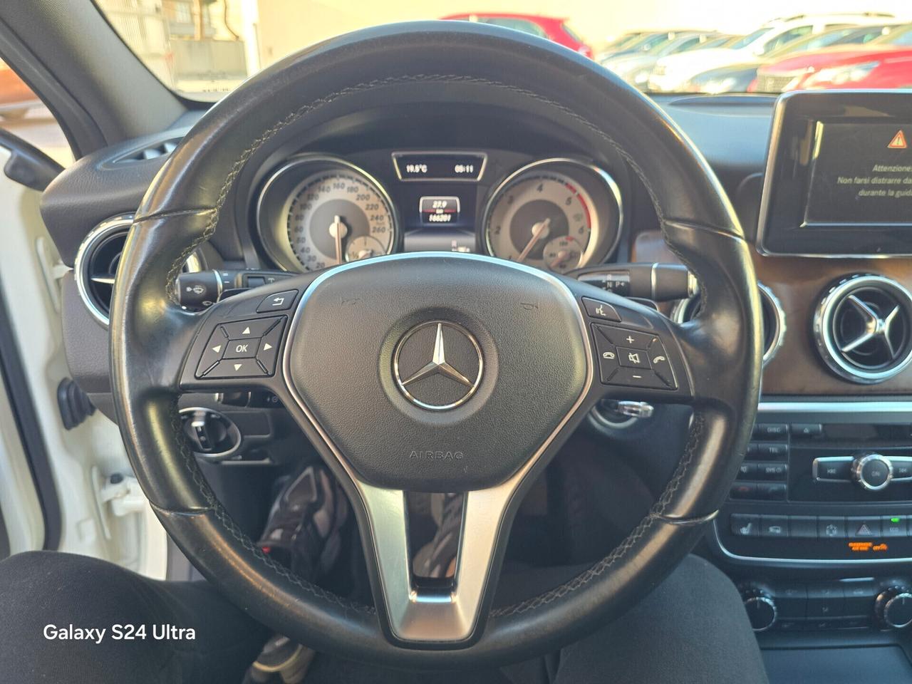 Mercedes-benz GLA 220 CDI Automatic Premium