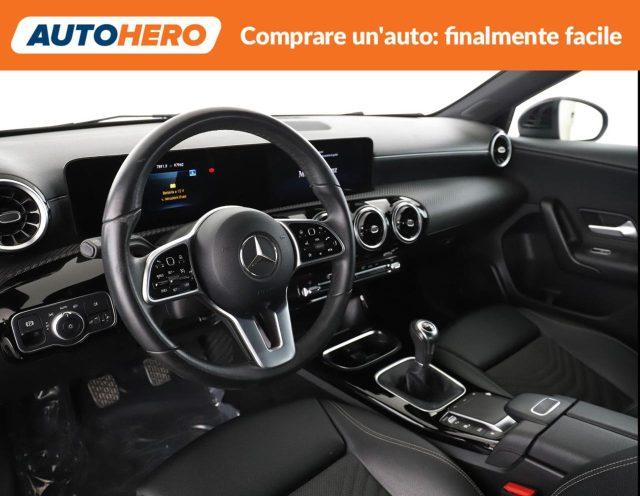 MERCEDES-BENZ A 180 d Sport