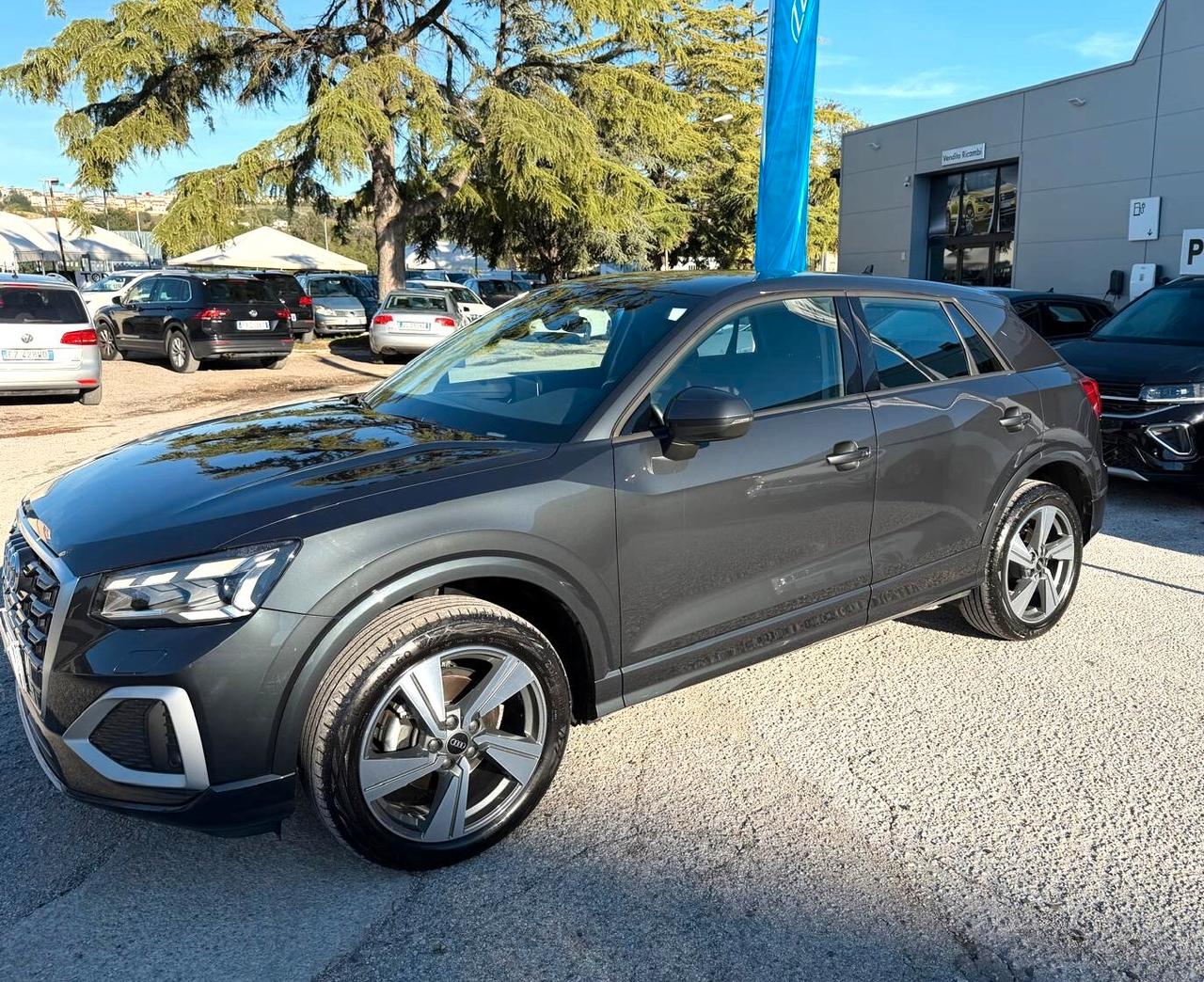 Audi Q2 30 TDI S tronic Business Advanced