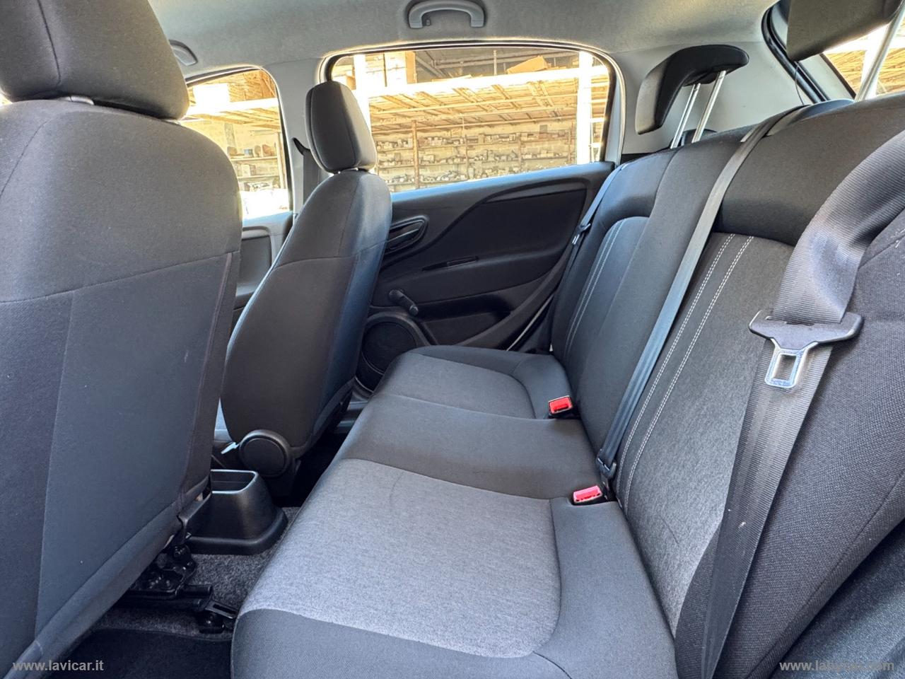 FIAT Punto 1.3 MJT II 75 CV 5p. Young