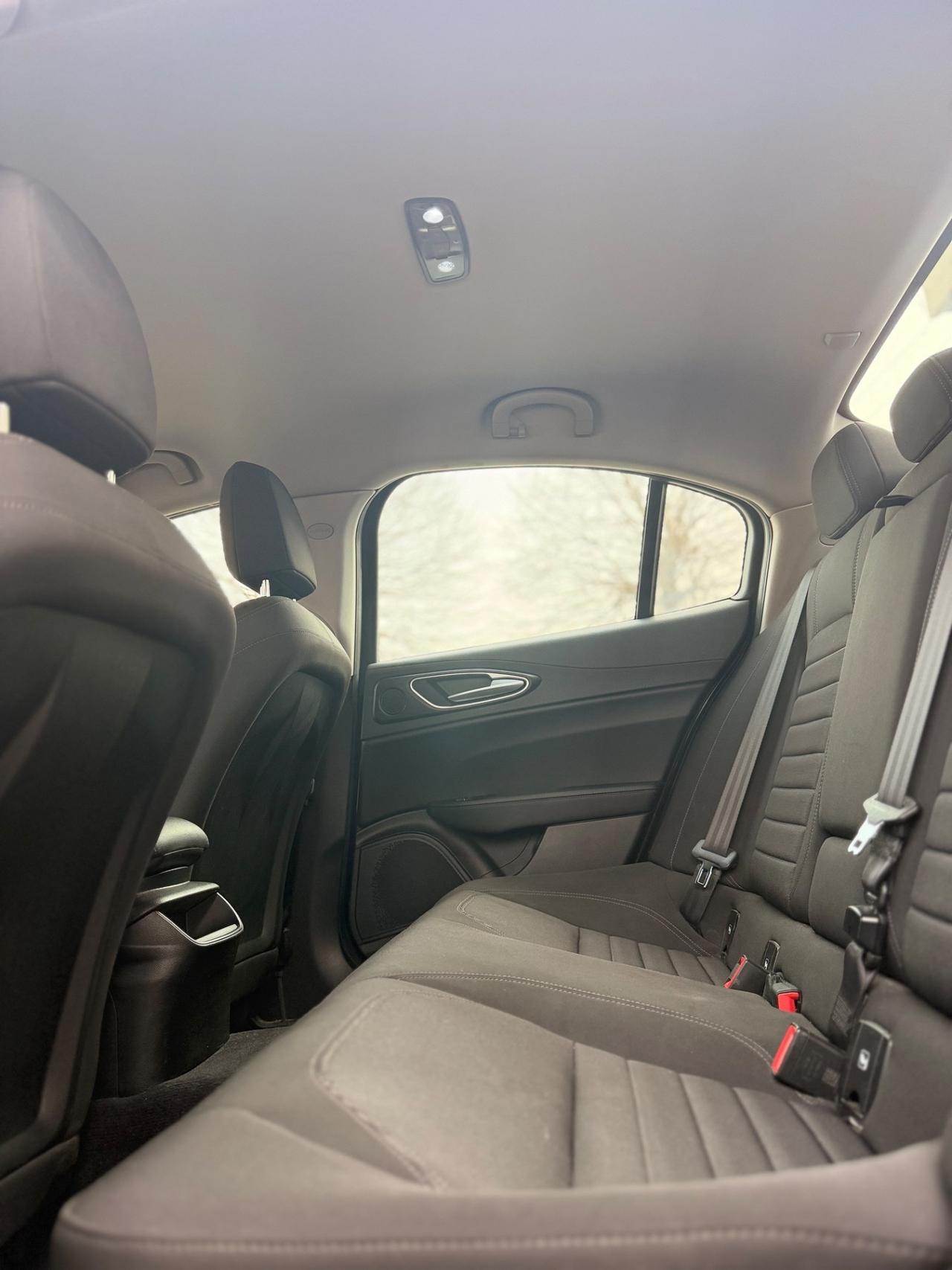 Alfa Romeo Giulia 2.2 Turbodiesel 150 CV Super