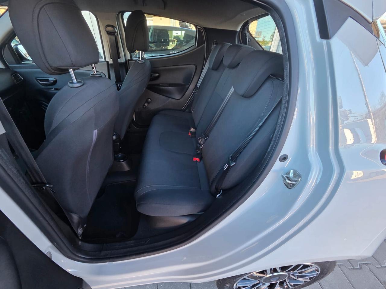 Lancia Ypsilon 1.2 69 CV 5 porte GPL Ecochic Gold