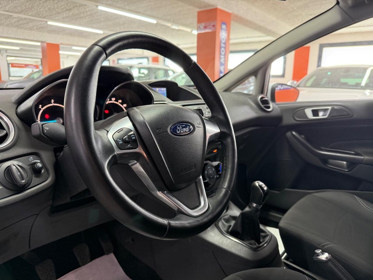 Ford Fiesta 1.5 TDCi 75CV 5 porte Business