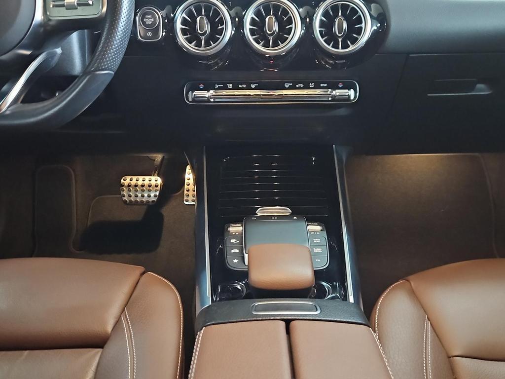 Mercedes GLA 200 d Premium auto