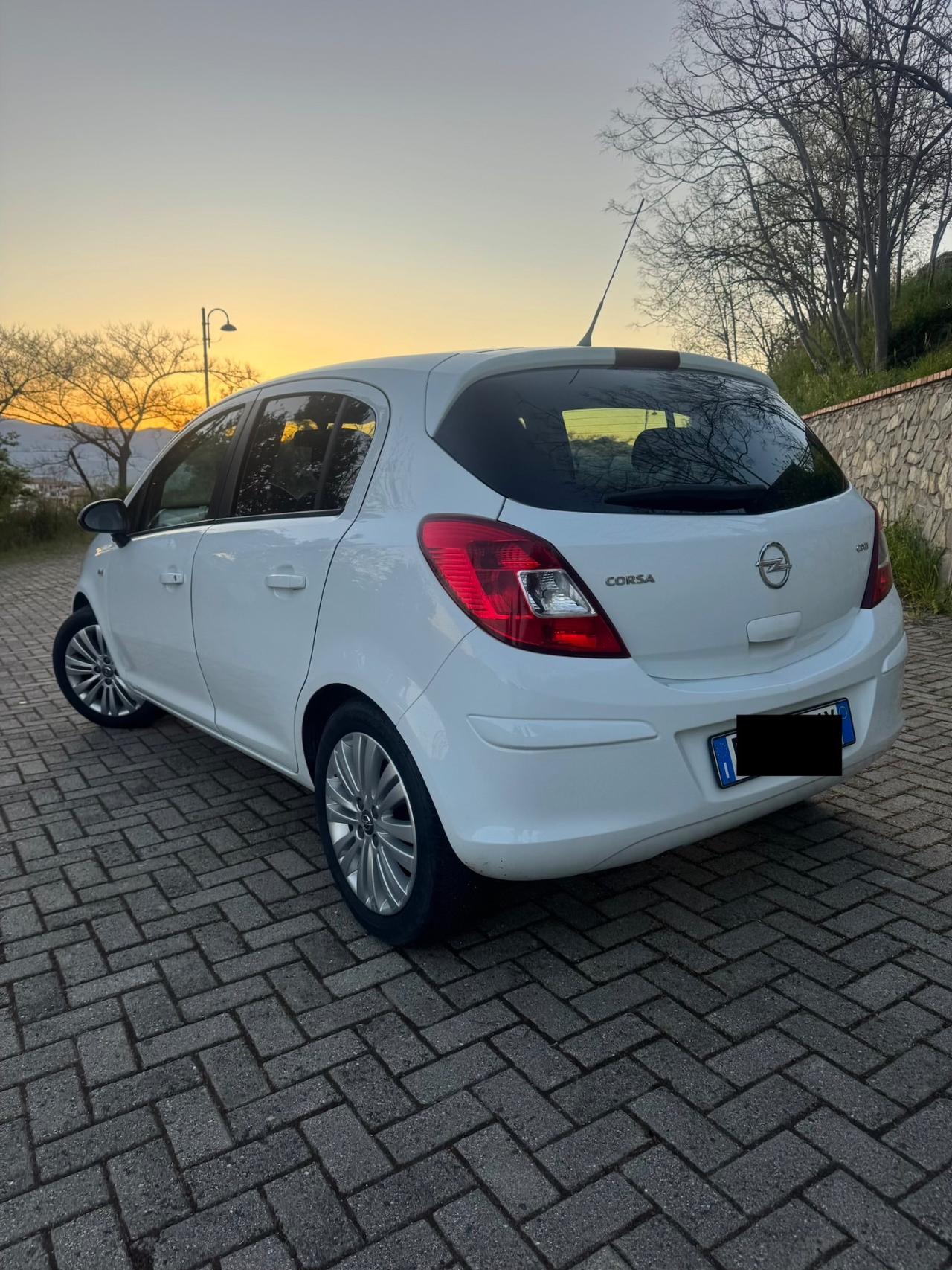 Opel Corsa 1.3 Multijet 75Cv 2011