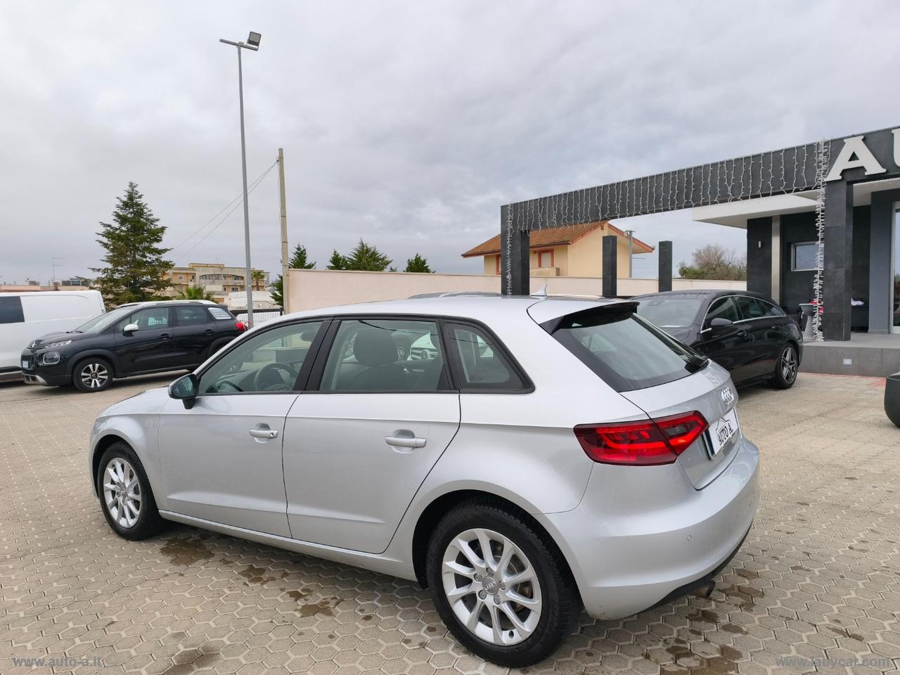 AUDI A3 SPB 1.6 TDI Attraction