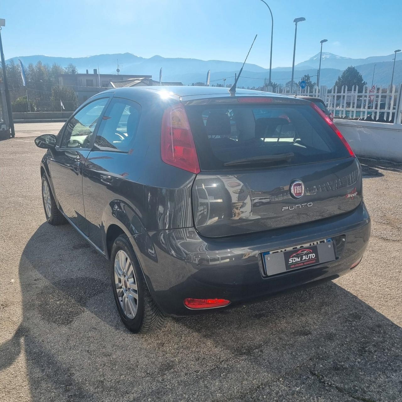 Fiat Punto 1.3 MJT II 75 CV 3 porte Lounge