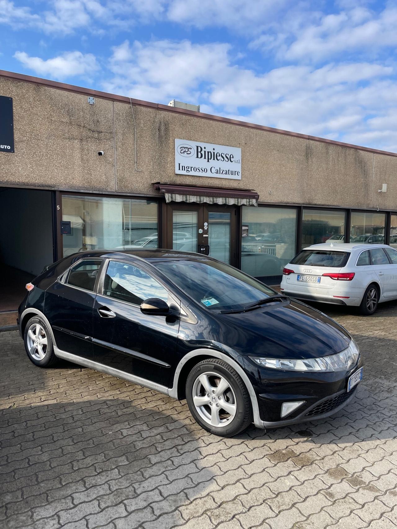 Honda Civic 1.4 i-DSi 5p. Elegance LE